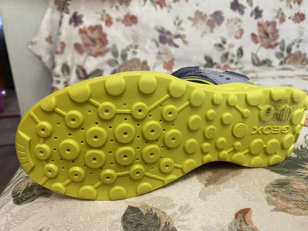 Сандали Geox original100%