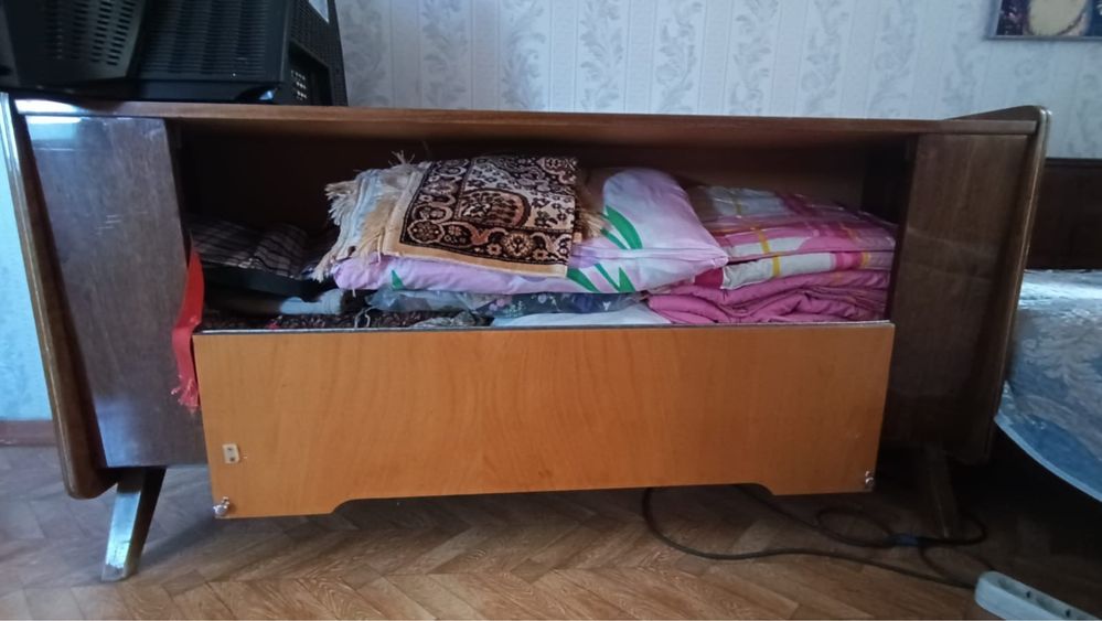 Мебель отдам бесплатно