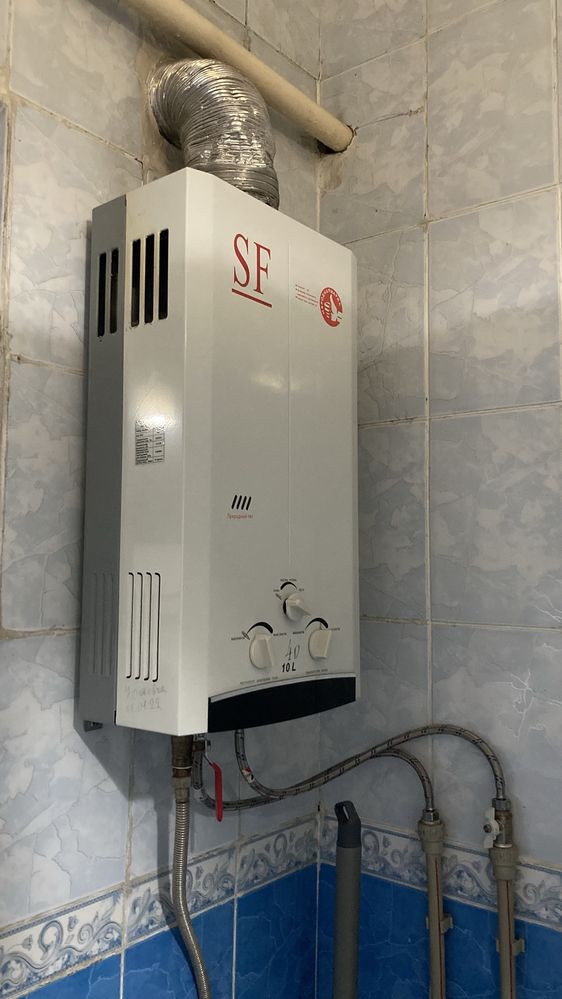 Газовые колонка .