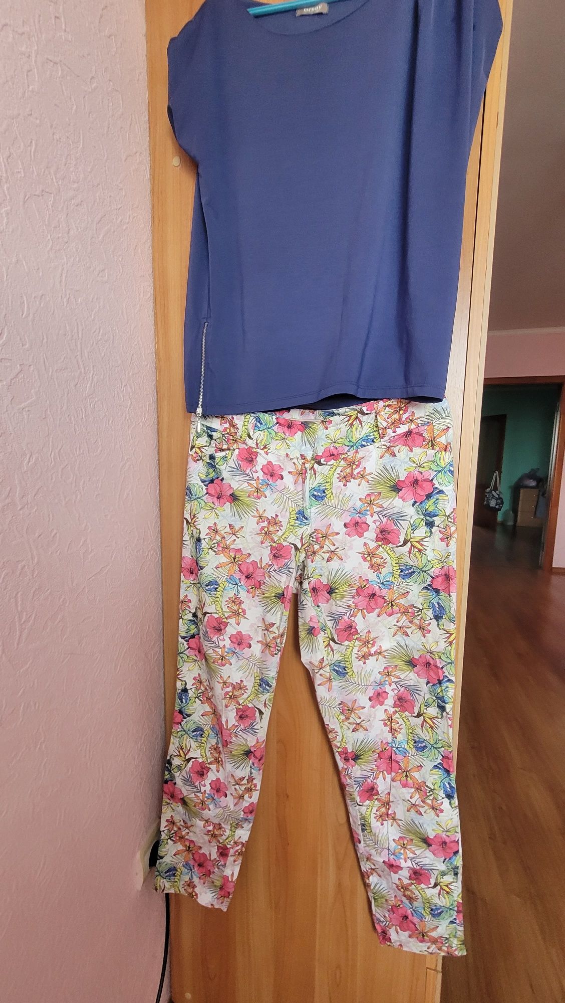 Продам костюм летний ,44-46 р-р