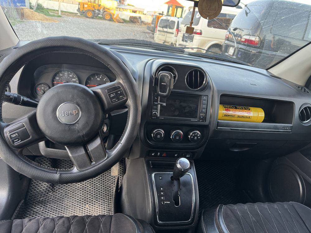 Продам Jeep Compass 2012 года