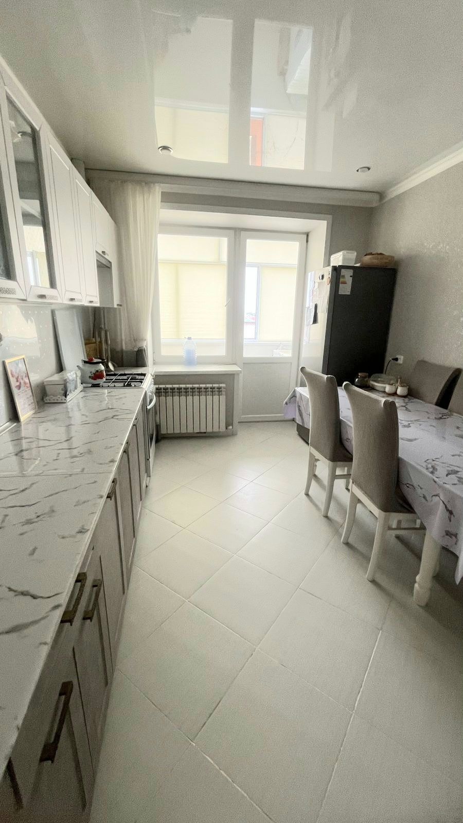 Продам 2-х комнатную квартиру на мкр Кунаева