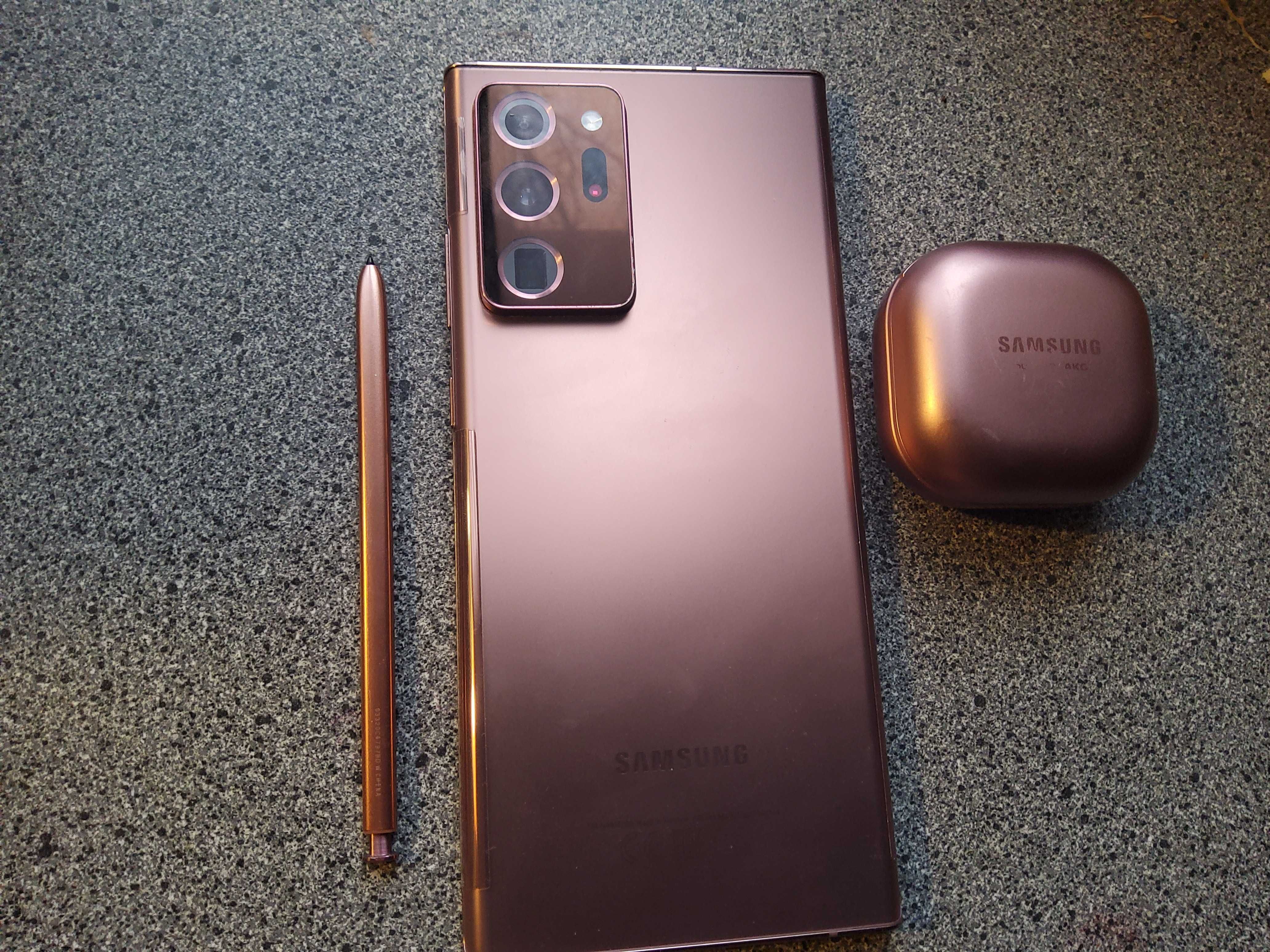 Note 20 Ultra, 512Гб + новые смарт-часы + Buds Live Gold.  Всё Samsung