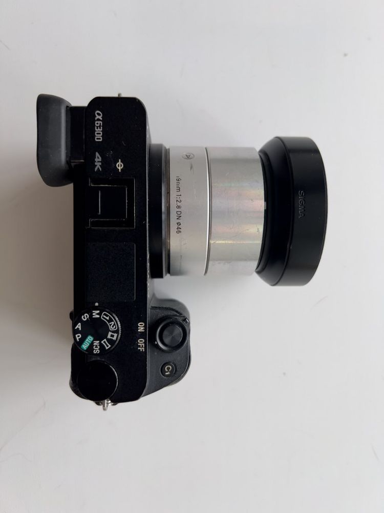 Фото- видеокамера sony A6300