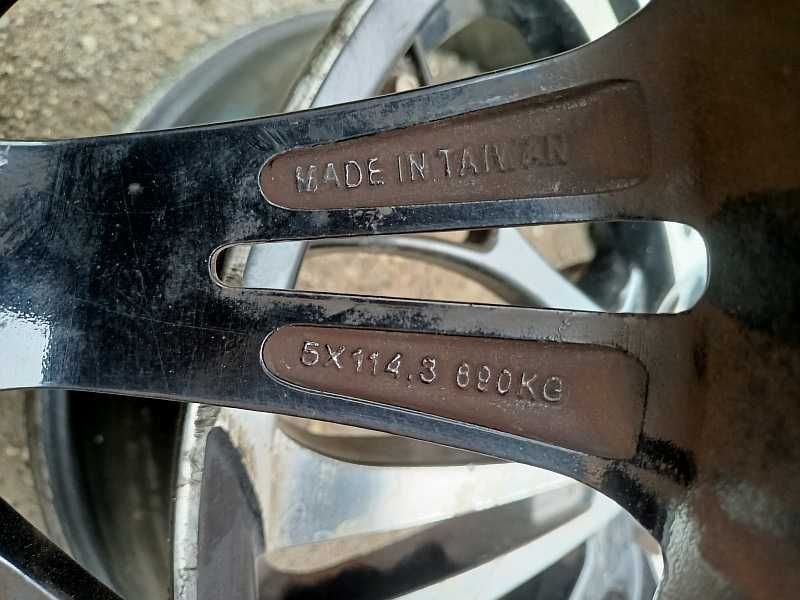 Продам легкосплавные диски