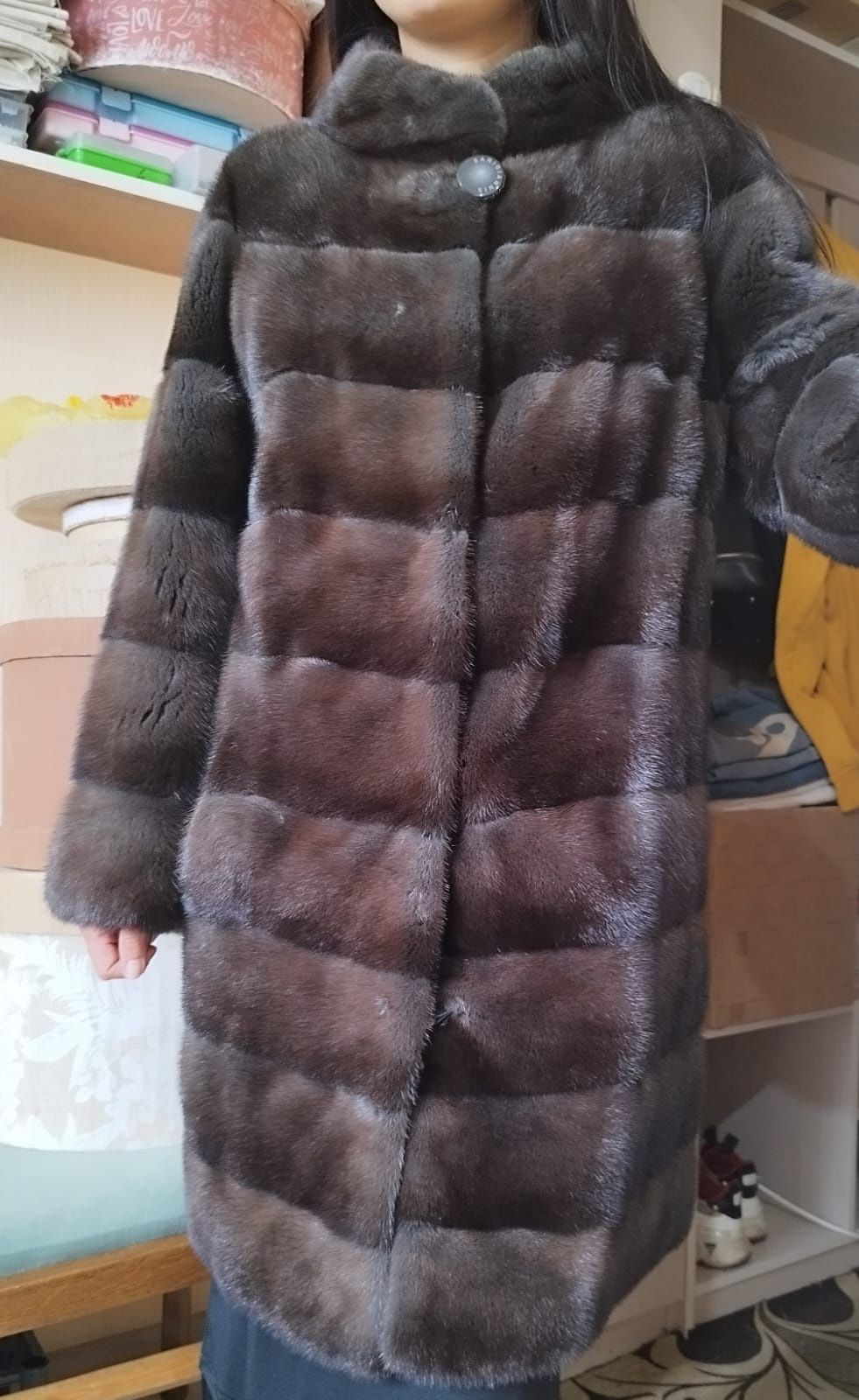 Продам норковую шубу