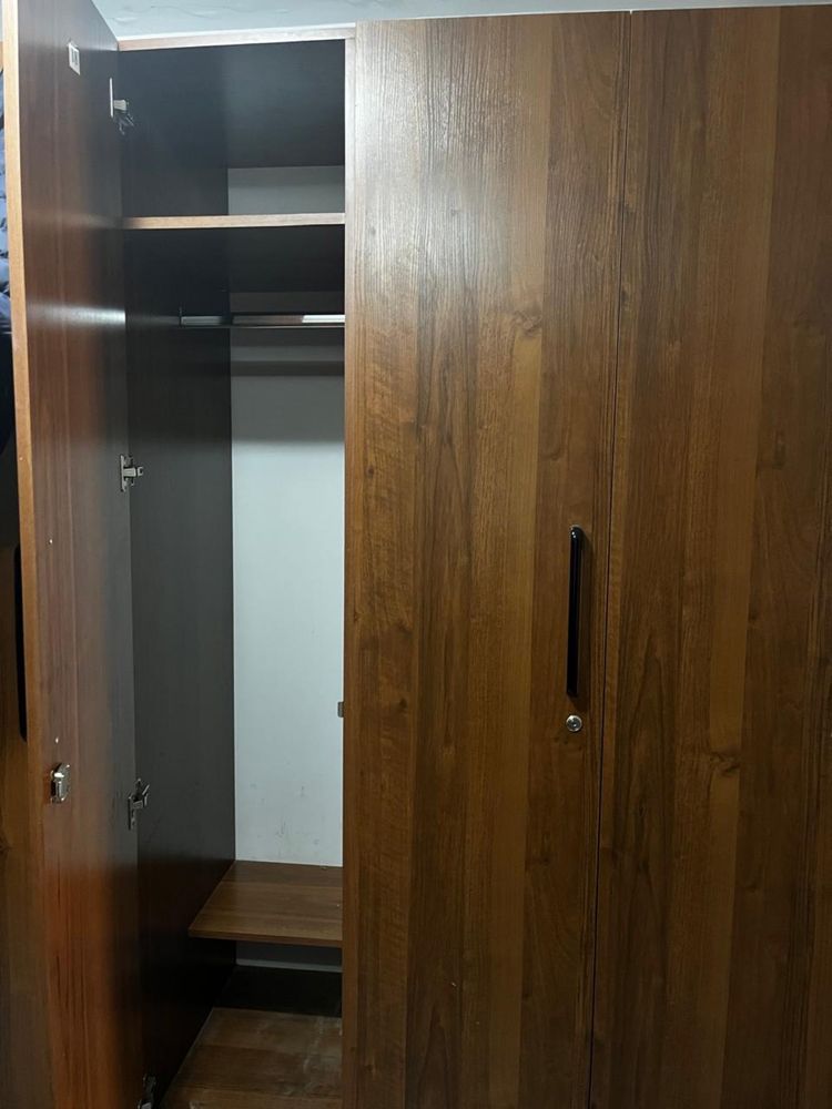 Продам шкафчики 45 штук за 30000-1 шт