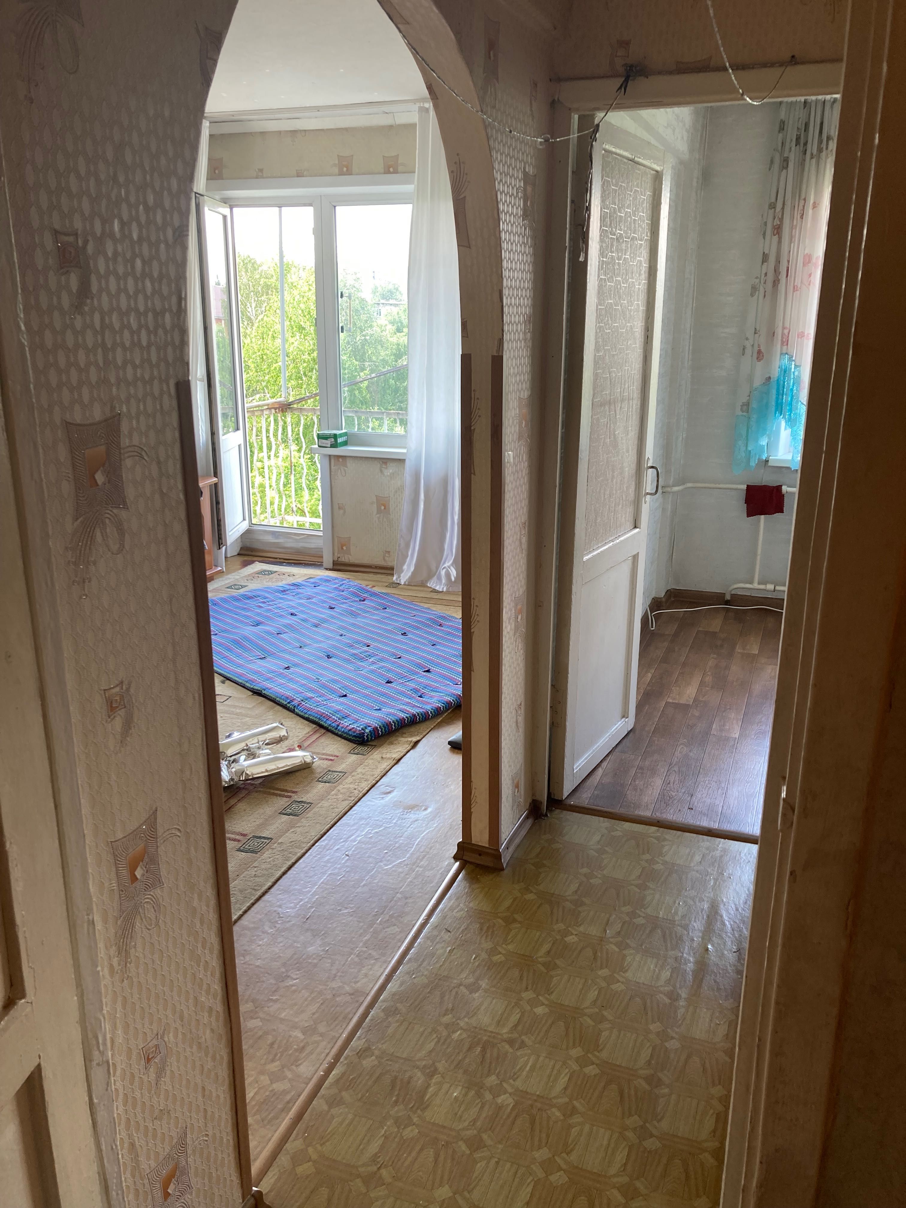 Продам 1.5 квартиру, район центрального рынка. 11 млн. тенге. ТОРГ