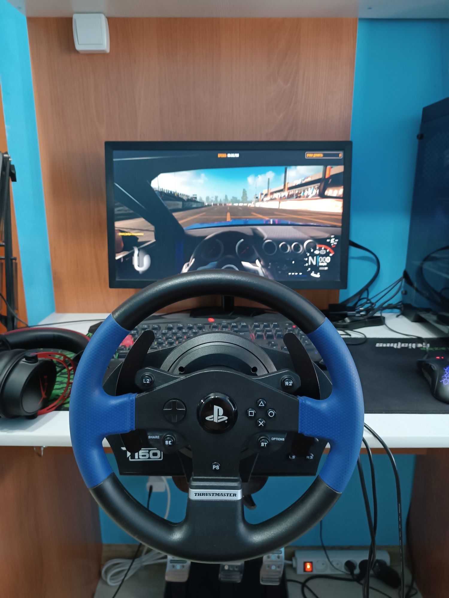 Игровой руль Trustmaster T150 Pro