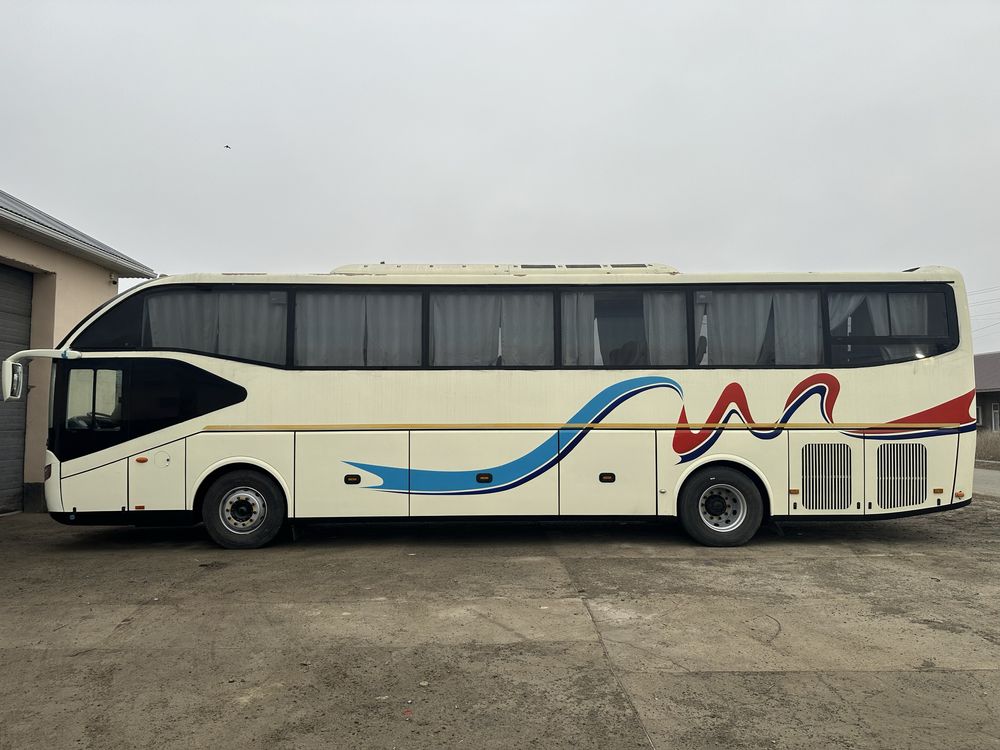 Автобус Yutong
