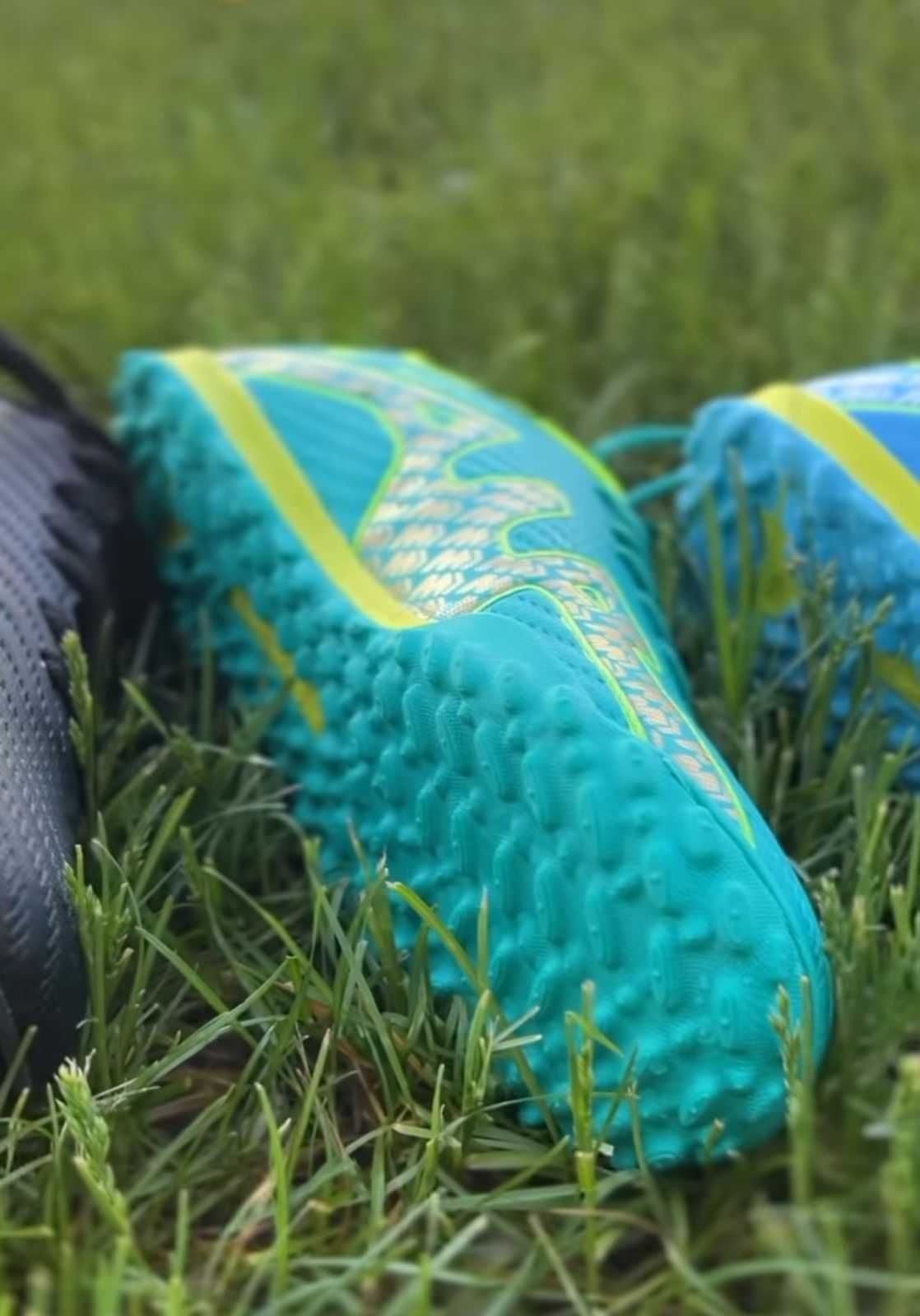 Обувь футбольная детские сороконожки, футзалки, миники Nike