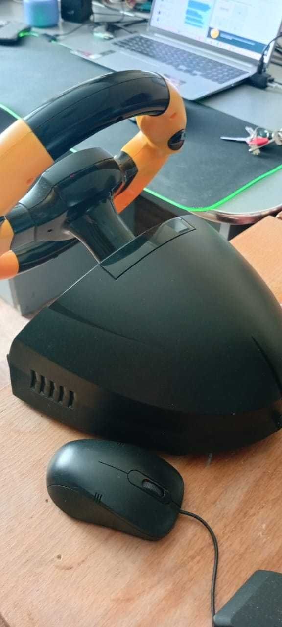 Продам игровой руль Genius Speed Wheel с педалями - полностью рабочий
