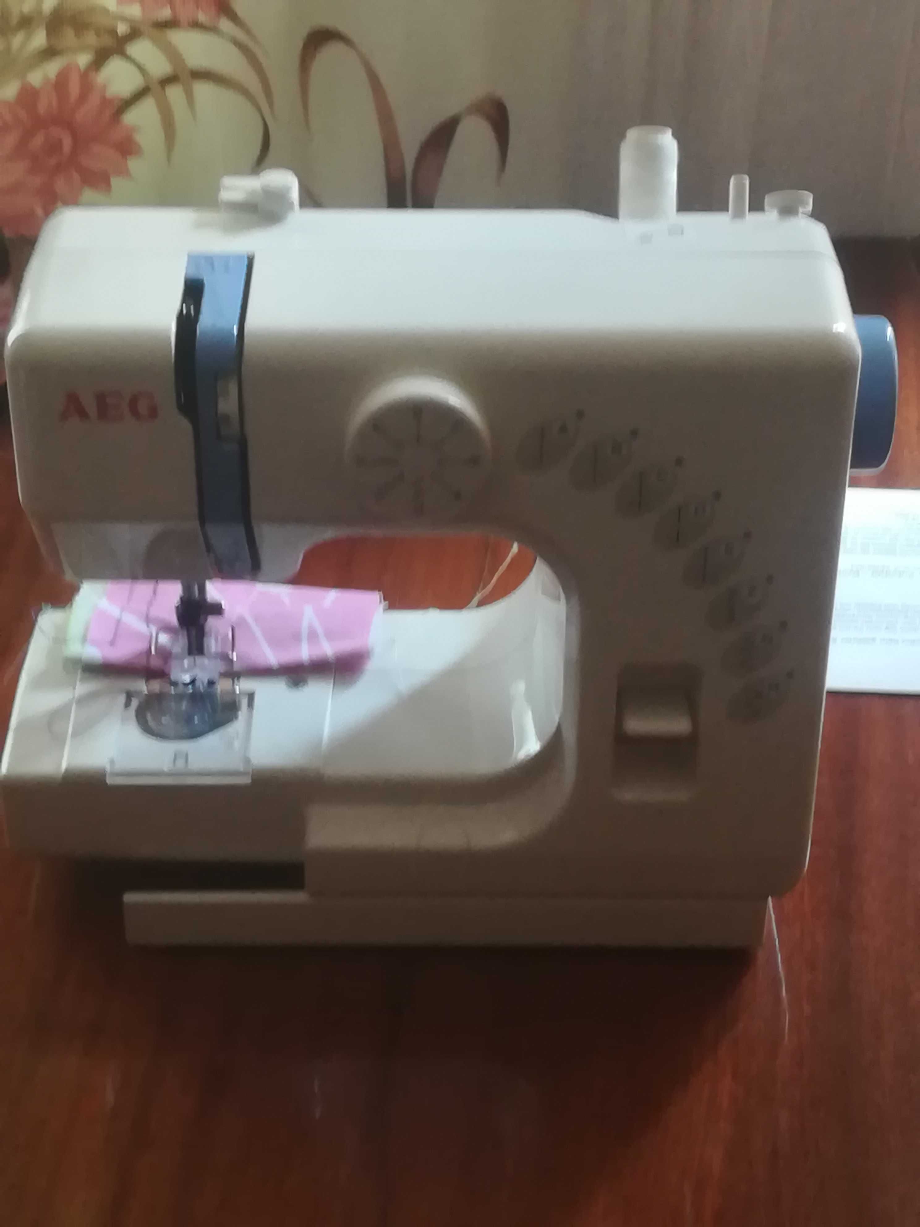 Швейная машинка AEG NM 525