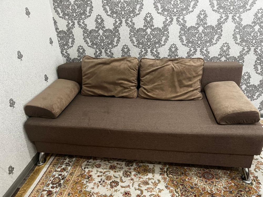 Продам диван. Состояние отличное