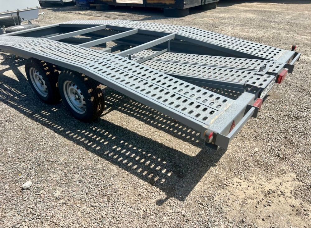 Продам Новый прицеп Автовоз Лафет на 1 авто и 2 Г/п от2700кг В наличий