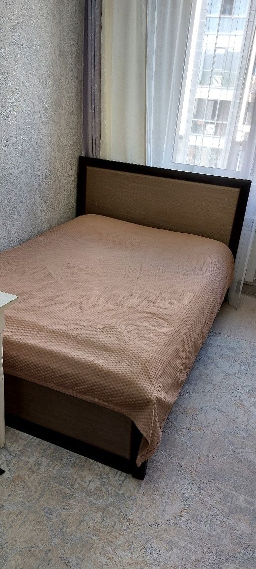 Кровать двуспалка, кровать отличного качества и матрац