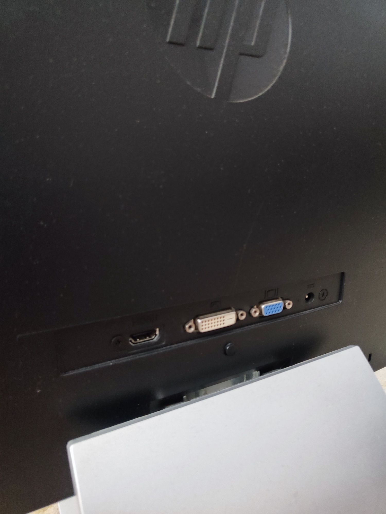 Продам монитор HP pavilion 27xi