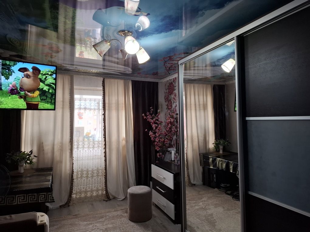 Продам 2х комнатную квартиру в центре города