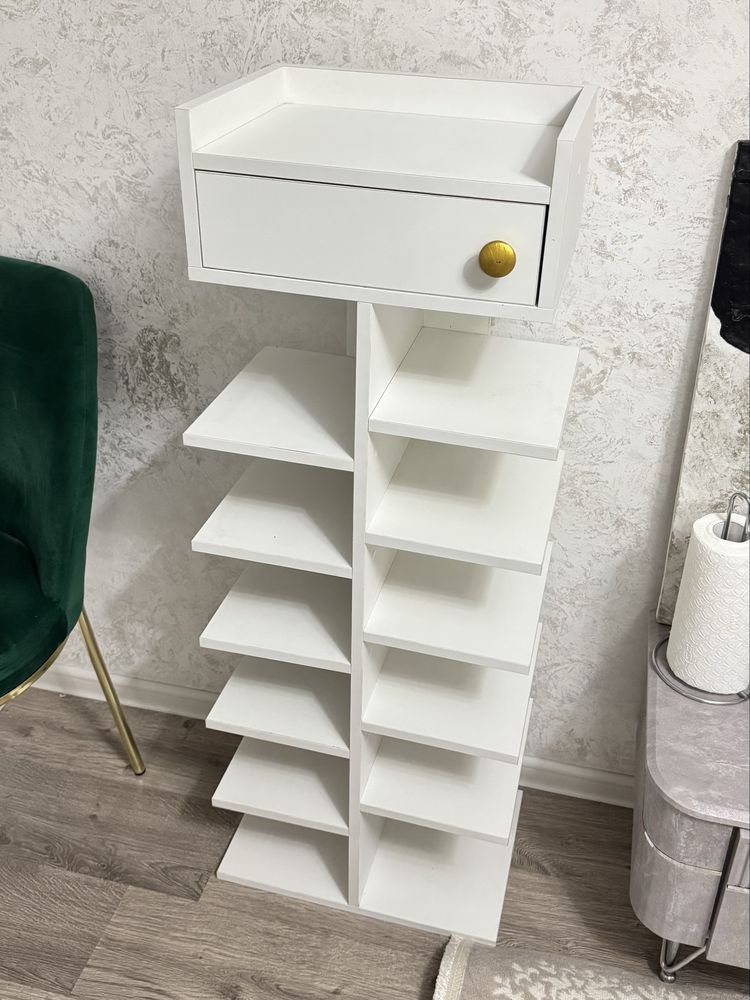 Тумбочка для прихожка