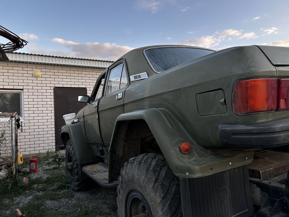 Продам вездеход заводского исполнения LAF