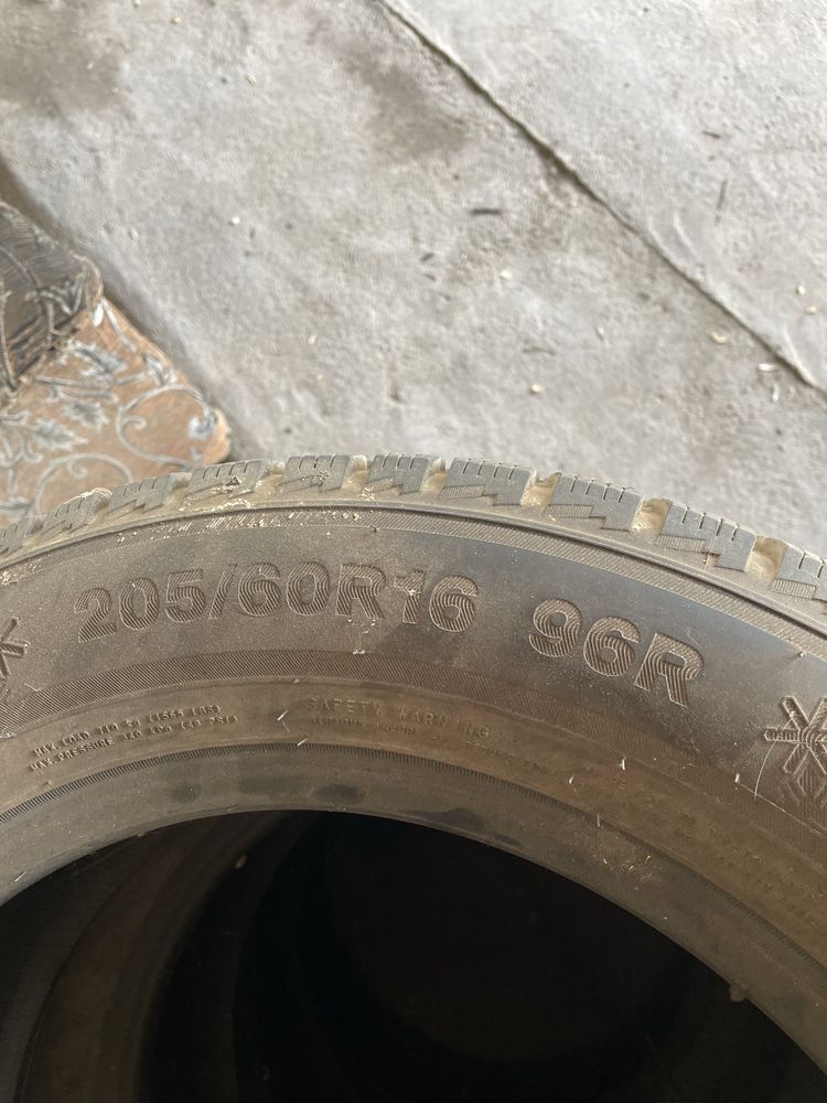 Продам покрышки в хорошем состояние