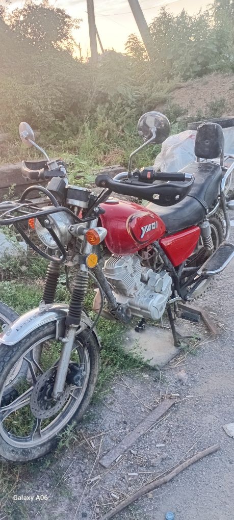 Продам мотоцикл YAQI 200 кубов