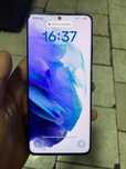 Samsung S21 Ultra 5G в хорошем состоянии. 
Экран 6.8" Dynamic AMOLED 2