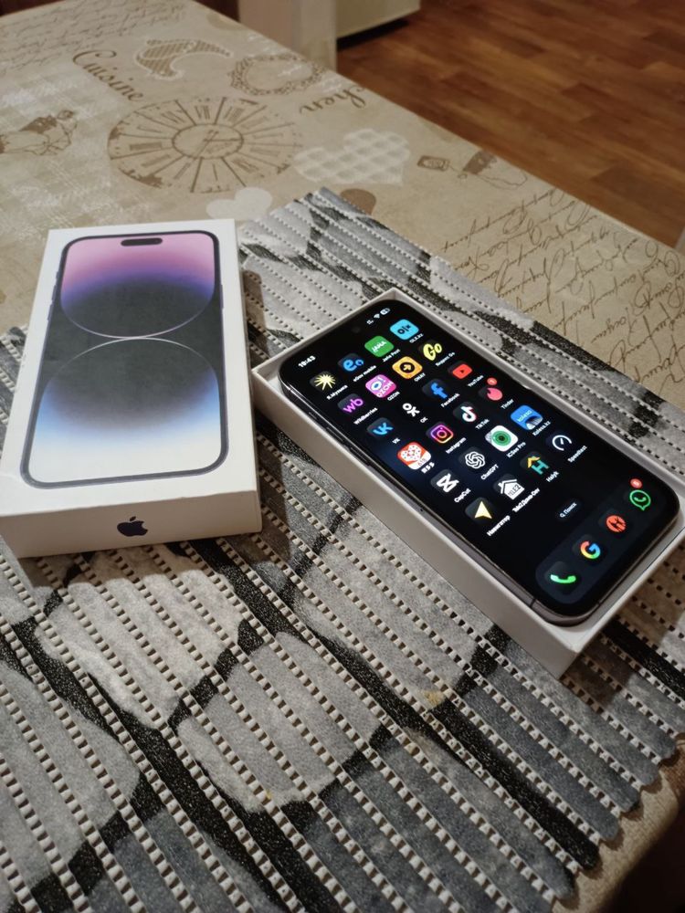 iPhone 14 Pro Max 256 ГБ — в идеальном состоянии