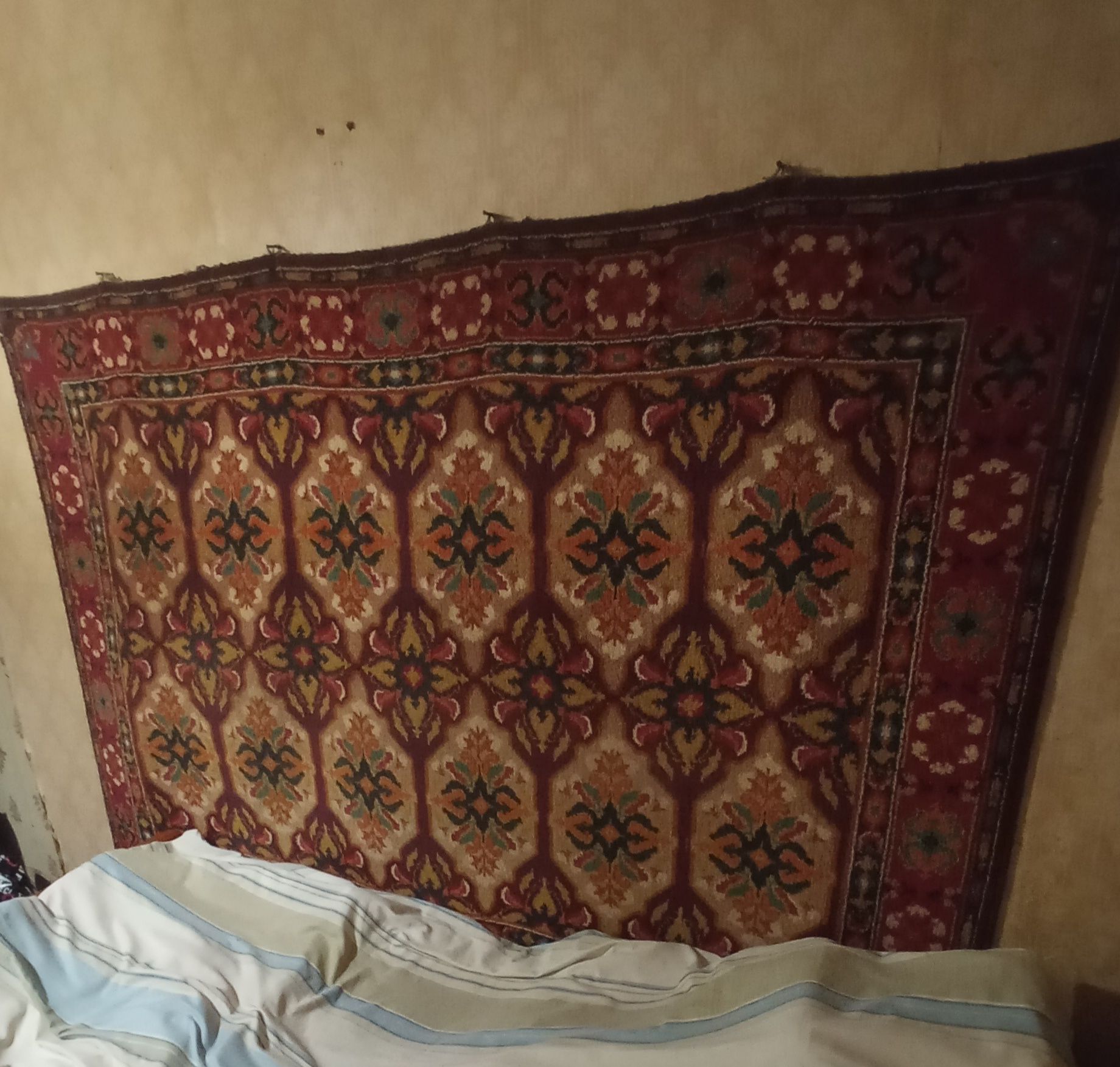Старинный ковёр.