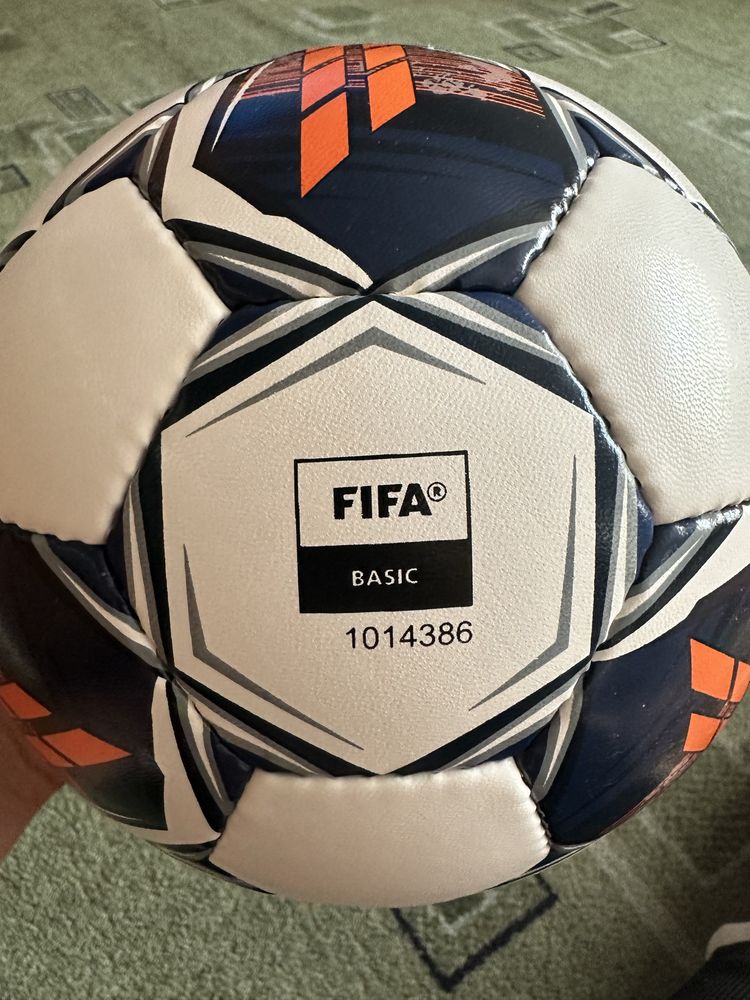 Мяч SELECT Futsal Master Grain v22 FIFA Basic для футбола размер 4