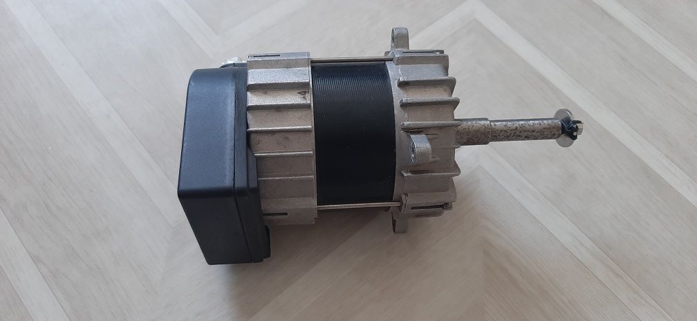 Электродвигатели 220/380 советские, Groschopp, Sud-Electric и др