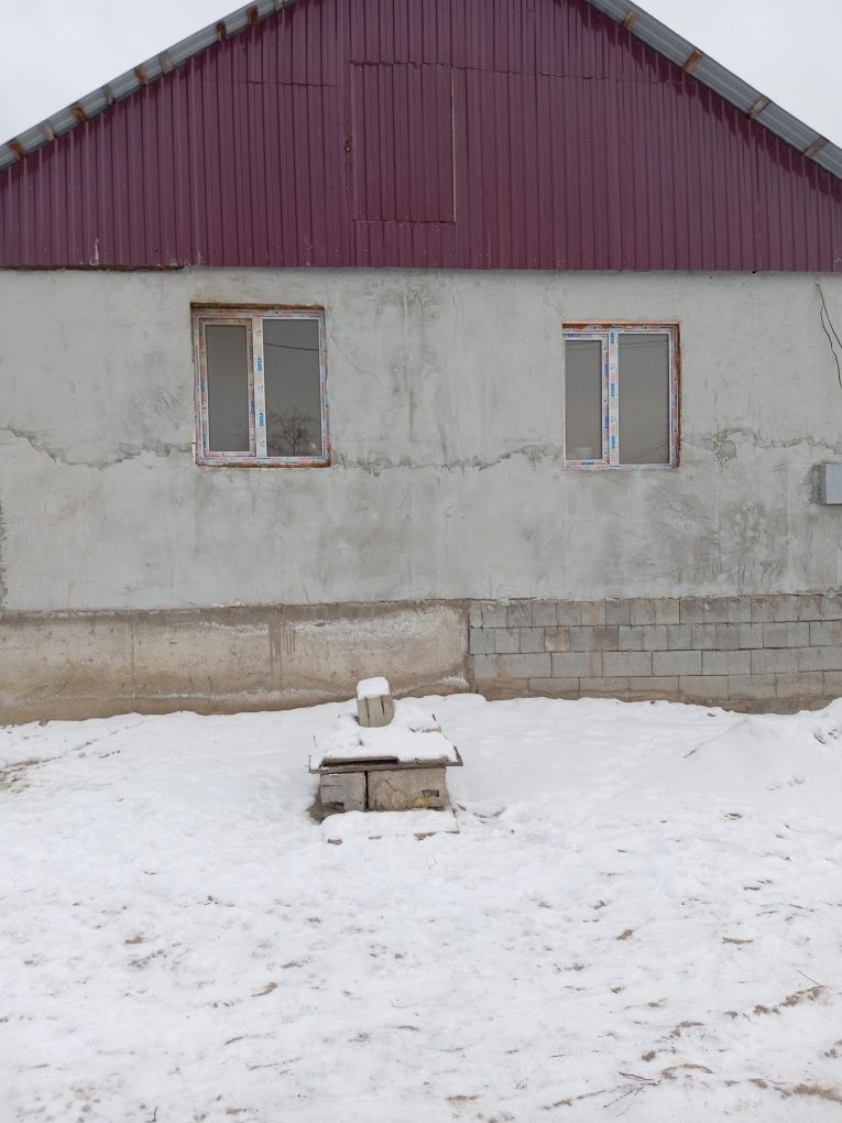 Дом продается ближе на городу 71 Разезд