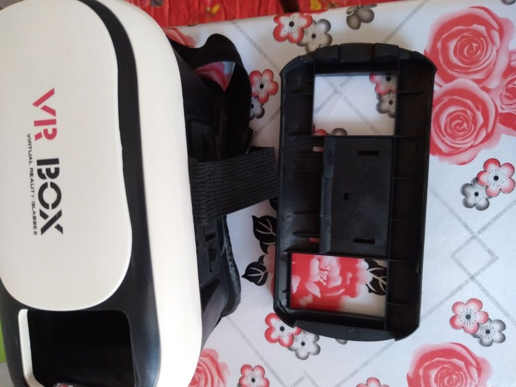 VR BOX ЗD очки для телефона