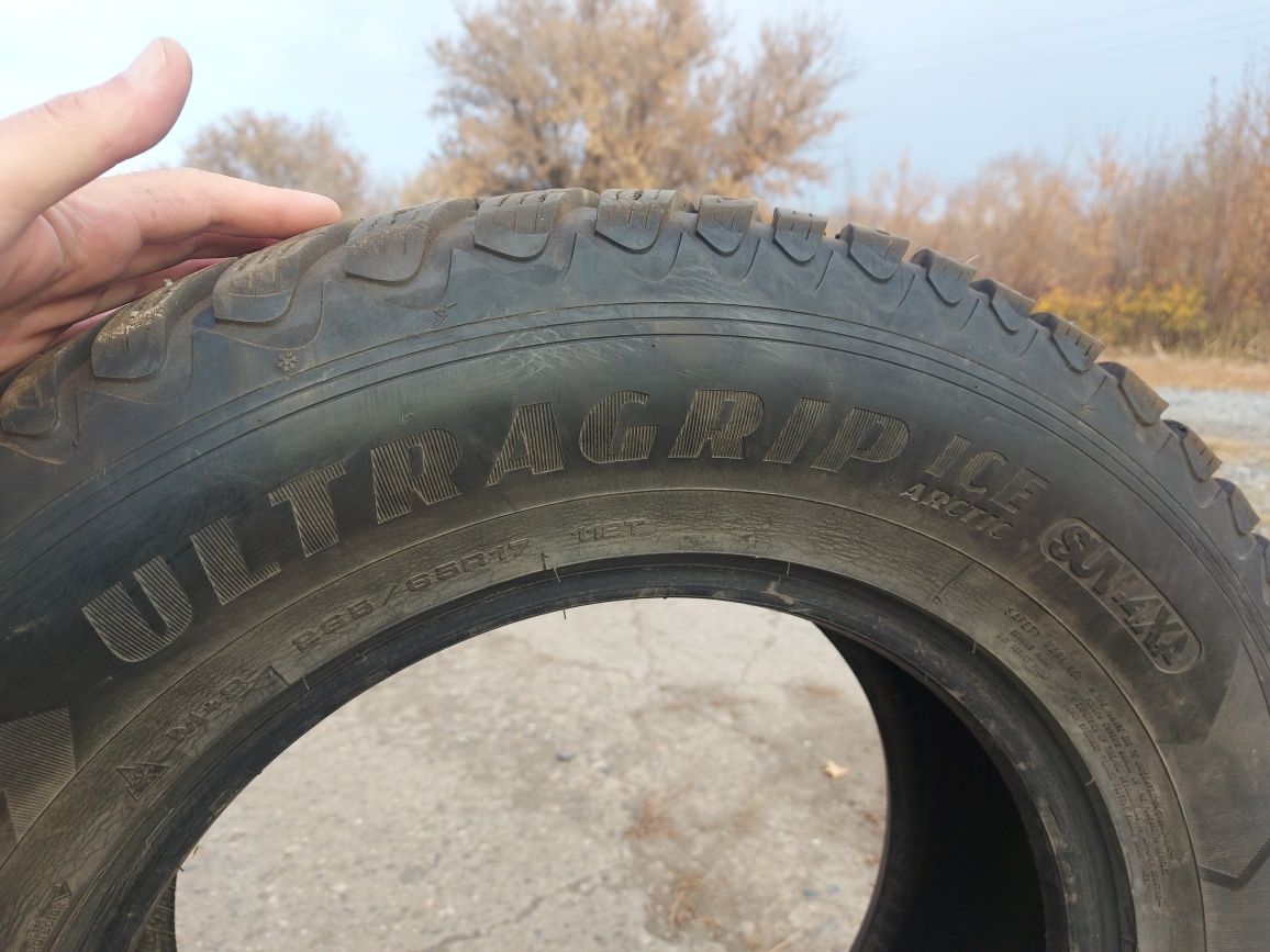 Шины Goodyear ice arctic suv 4  265/65/17