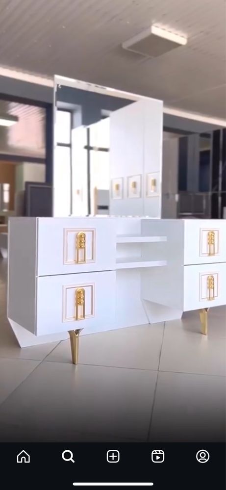 Продаю спальный горнитур 250.000