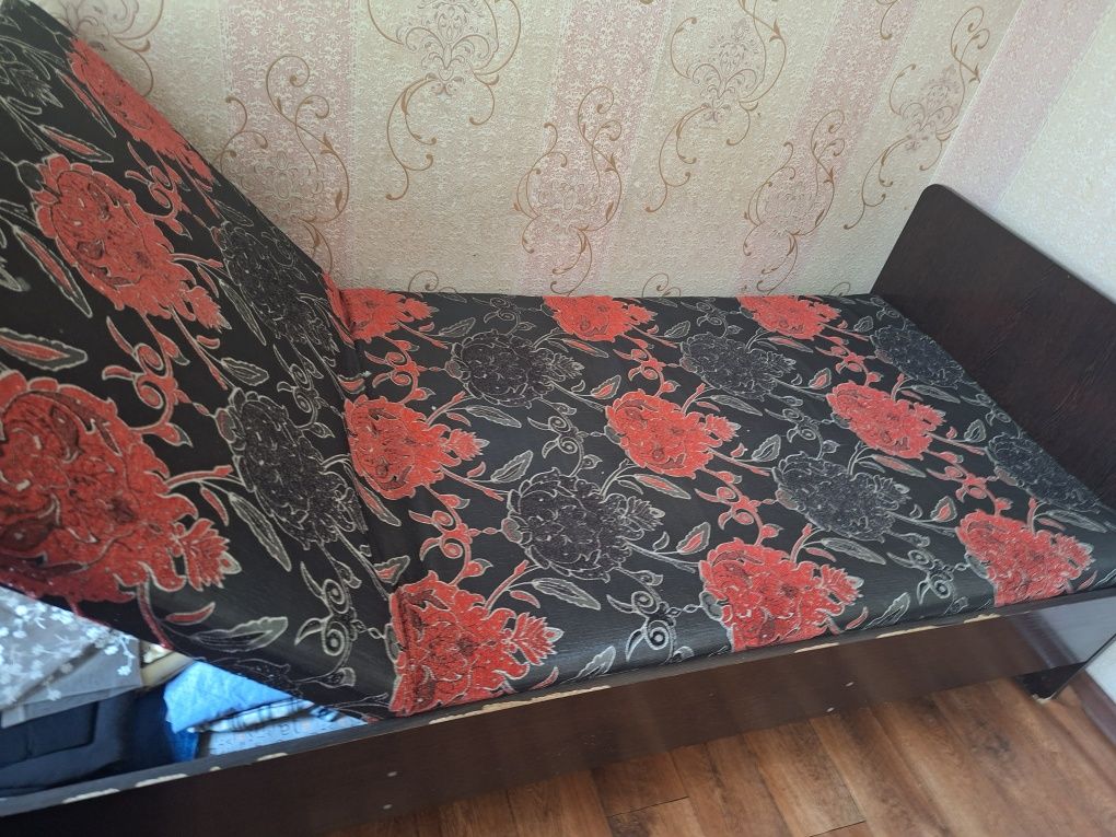Кровать одноместная