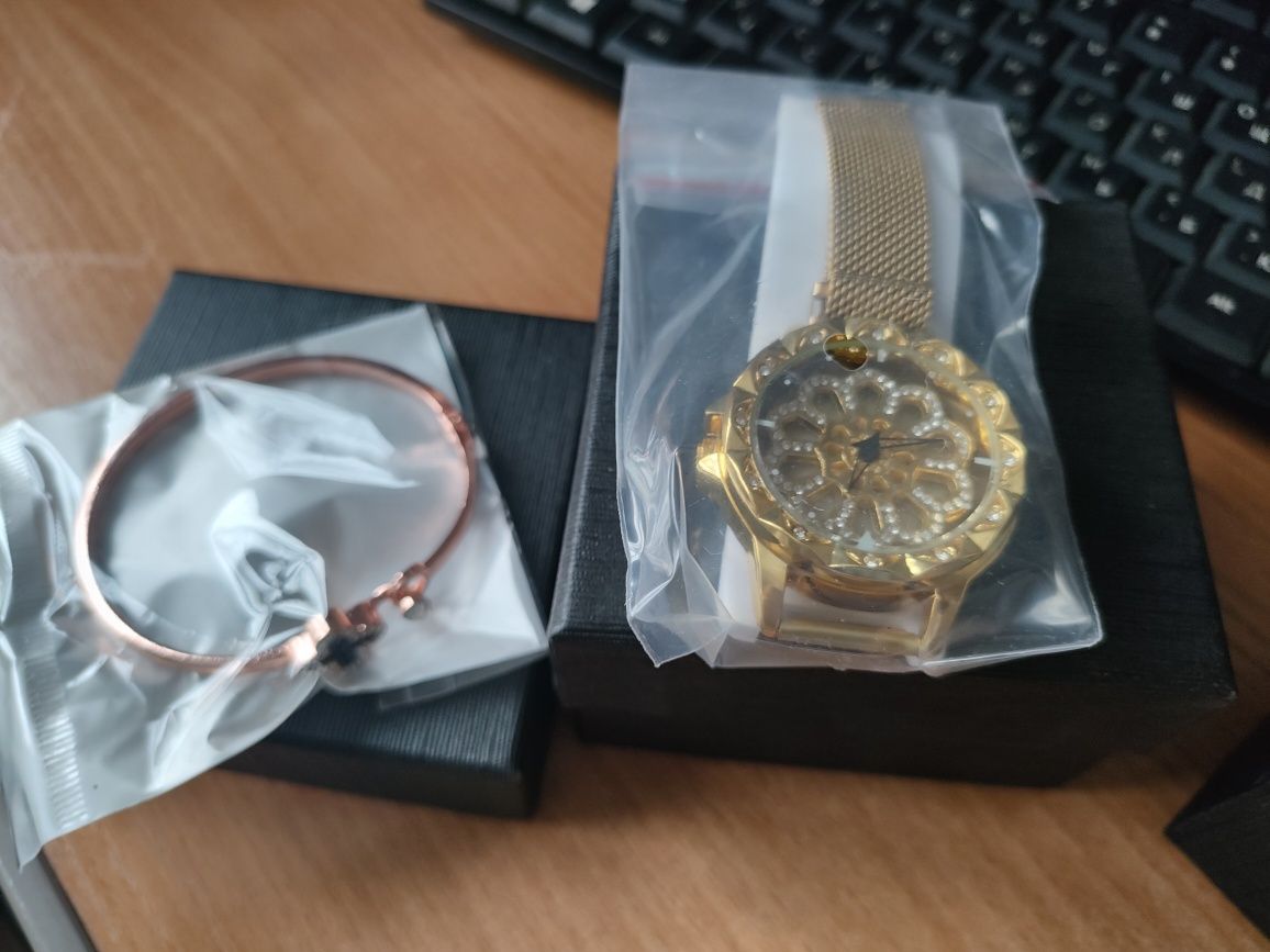 Часы женские flower diamond