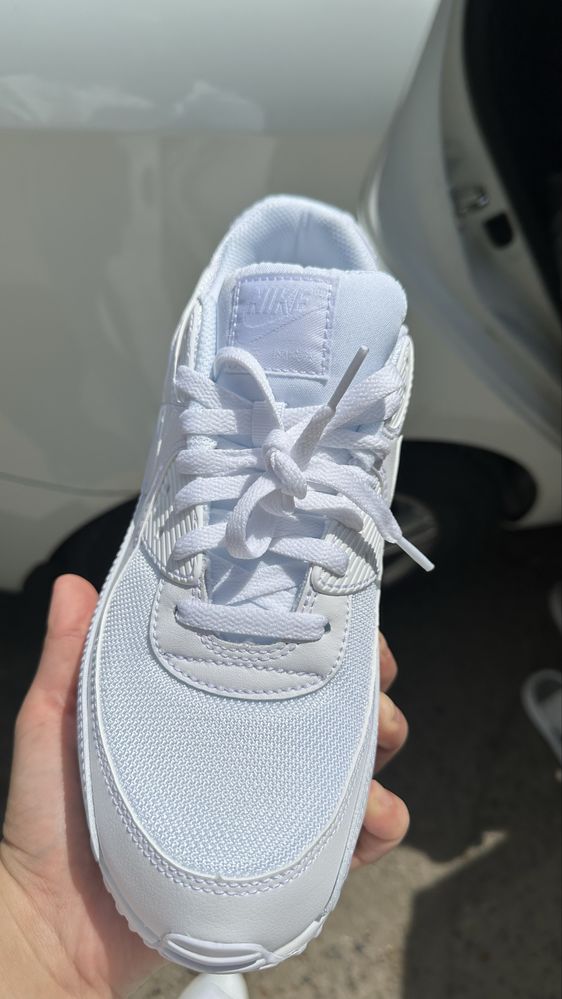 Кросовки Nike оригинал 70 тыс