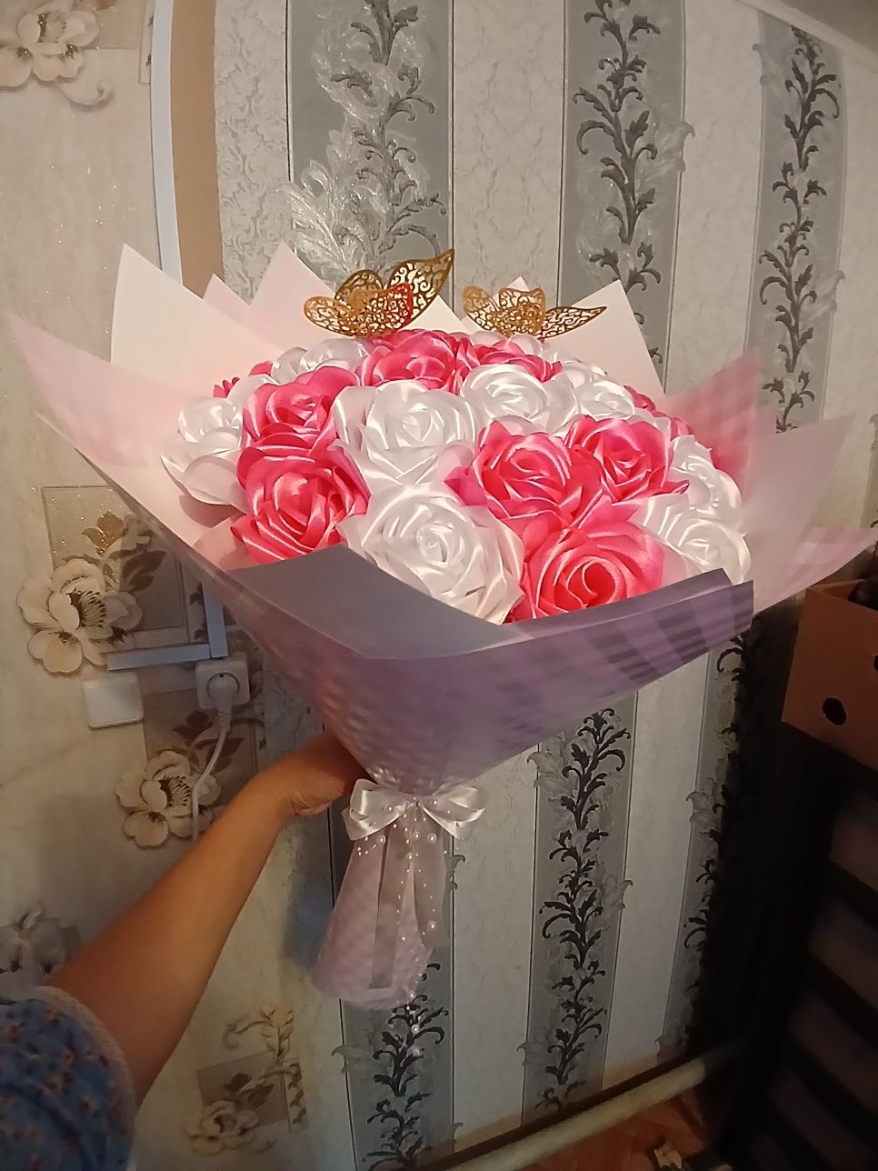 Букеты из атласных лент