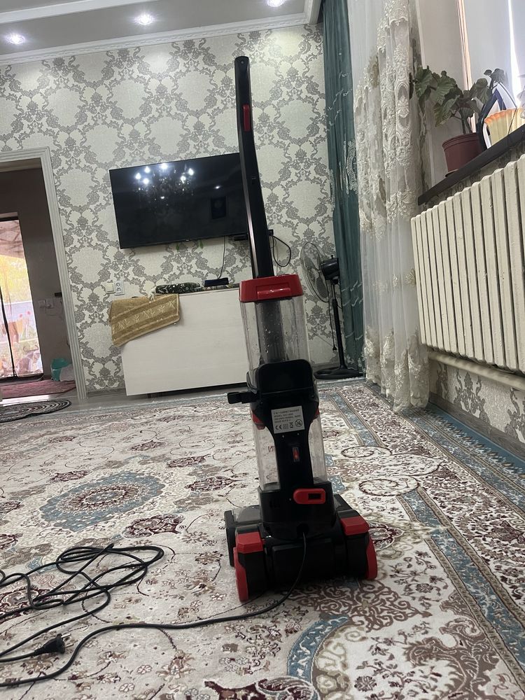 Моющий пылесос RAUDEN Carpet Washer 800 W. как новый, в 2 раза дешевле