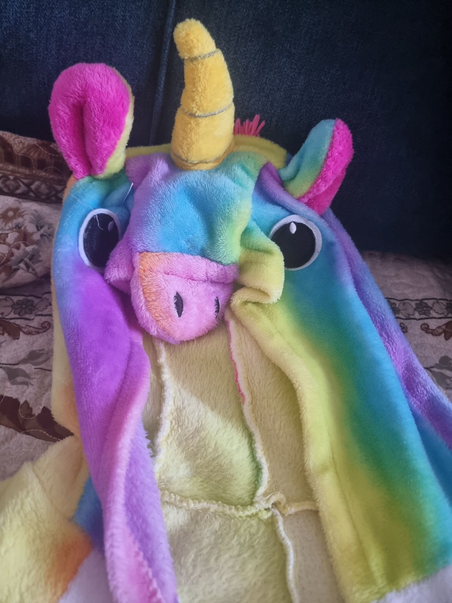Костюмы, пижамы единорог и тигр
