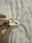 Airpods 3 потерял одно ухо