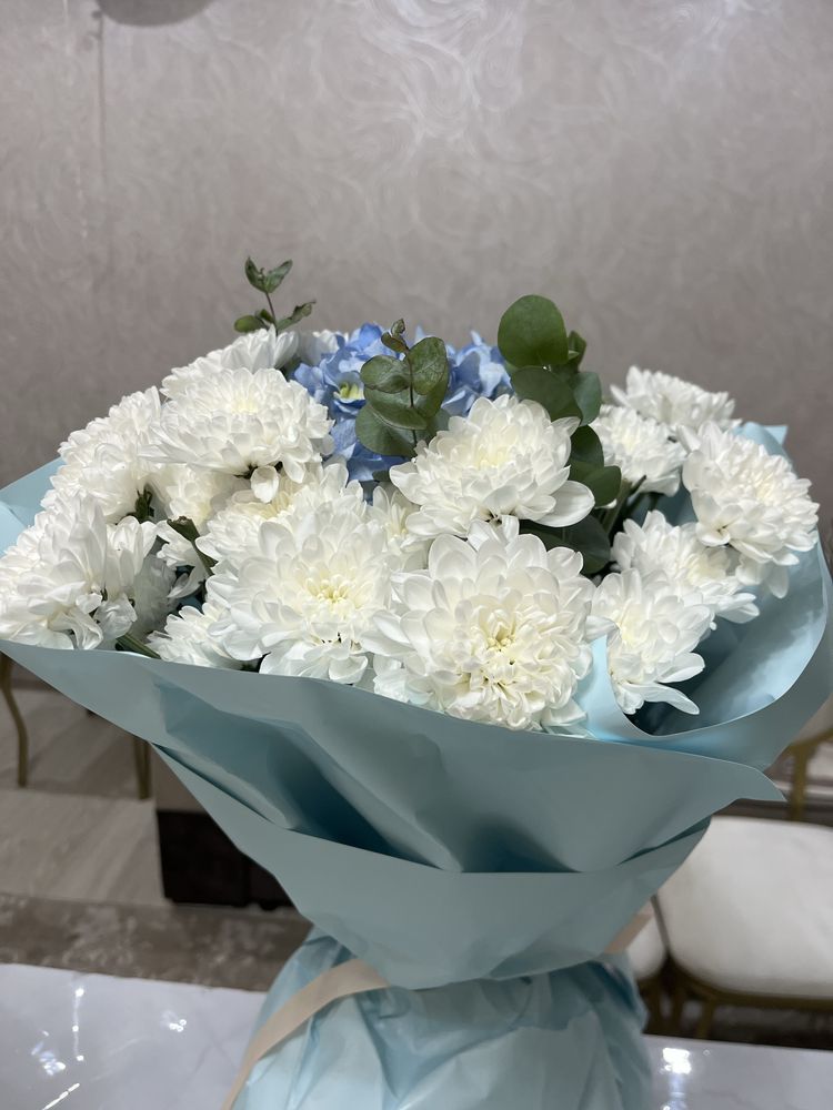 Цветы , букет разнообразный