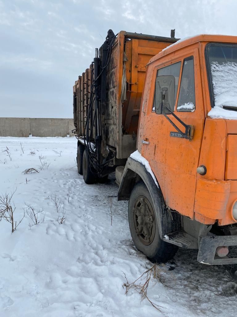 КамАЗ мусоровоз 53212