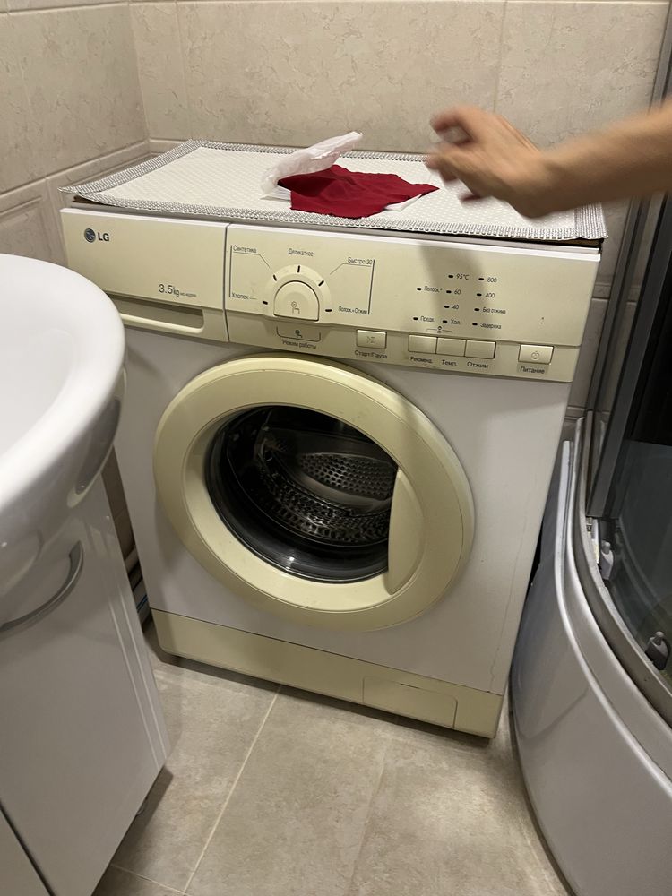 Продам стиральную машинку б/у
