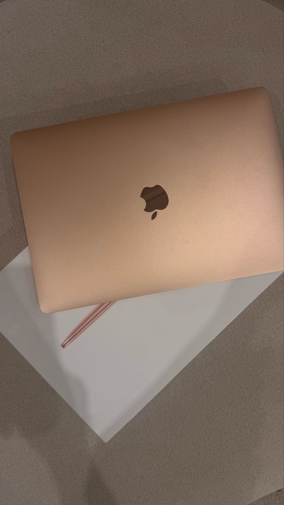 Macbook air 13 M1 256 gb
