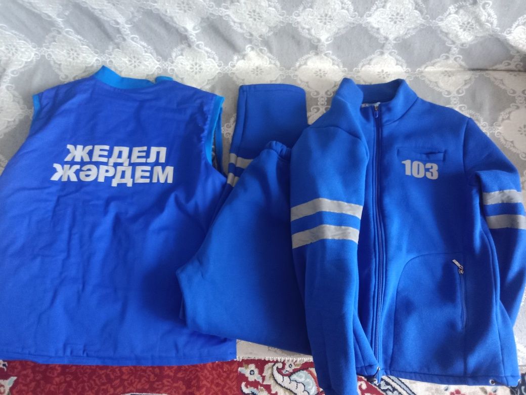 Продам костюм медицинский, СМП, Неотложка. Почти новый.