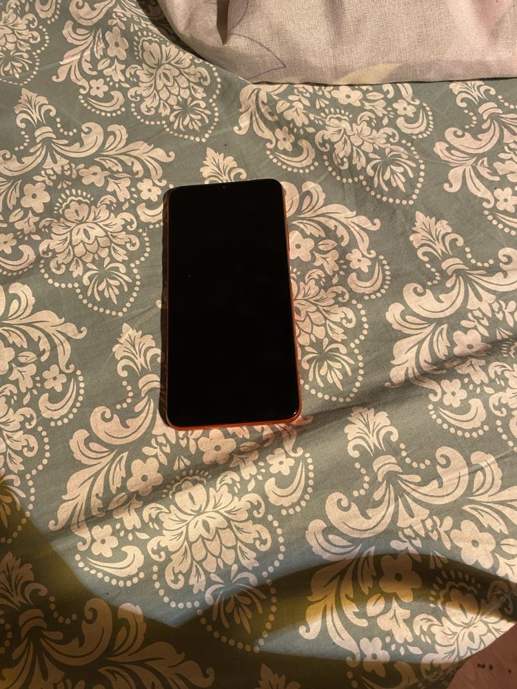 Redmi 9T в хорошем состояний