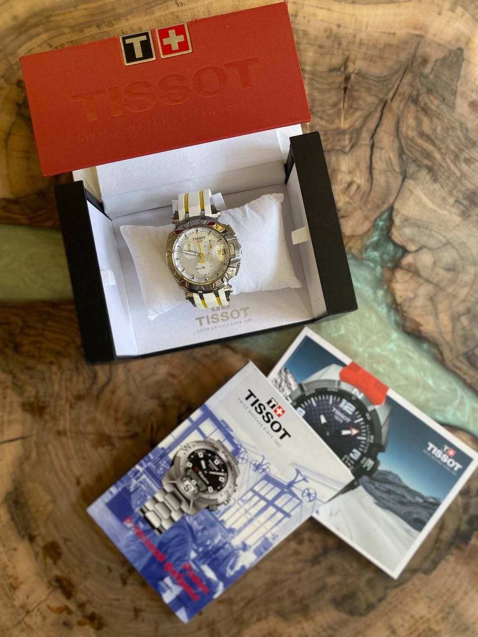 Новые стильные часы брендаTissot
T-Race Tour De France