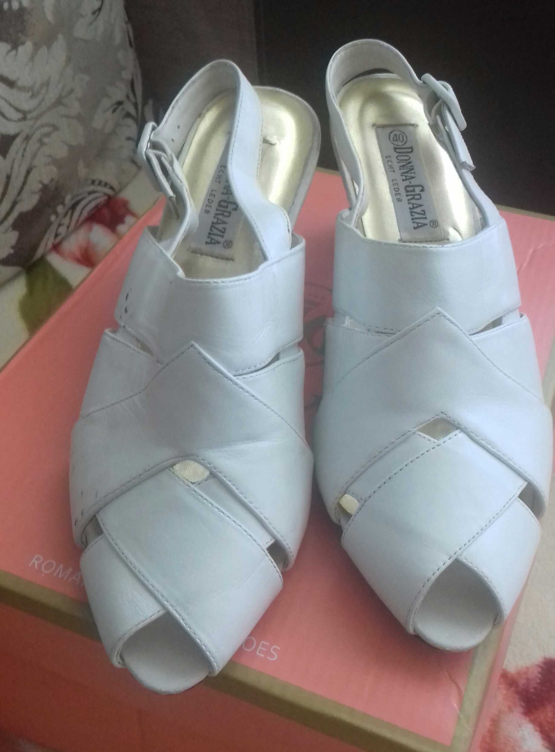 Продам жен. туфли и босоножки 38р.